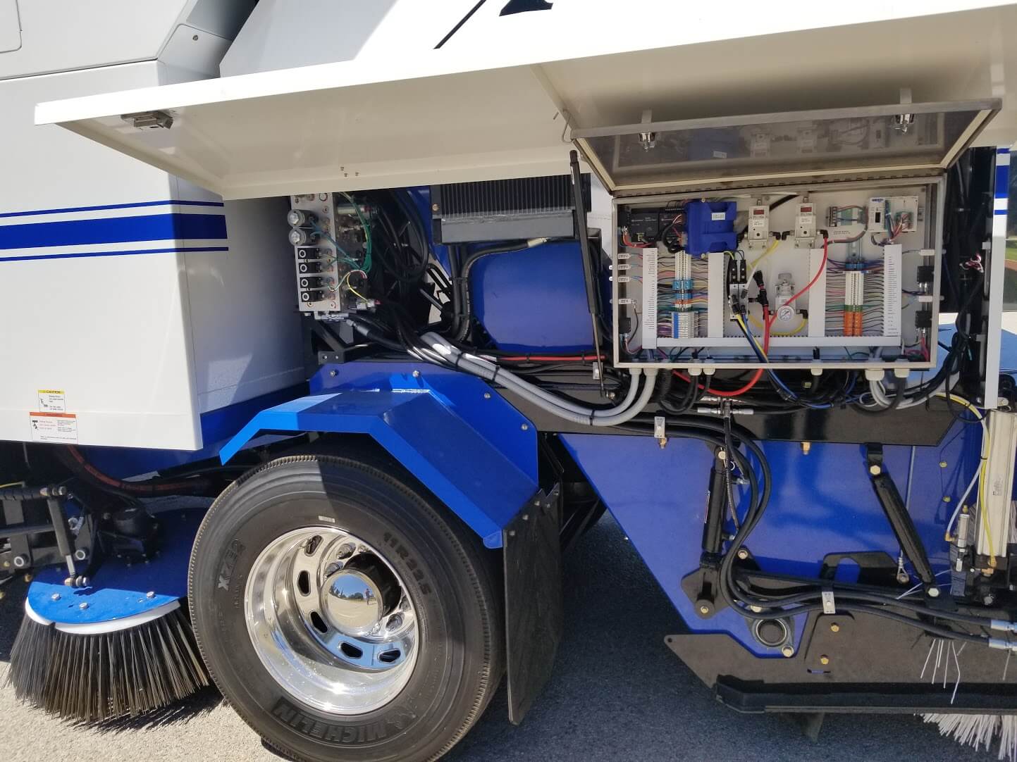 Street Sweepers XBroom California Custom Built To Last